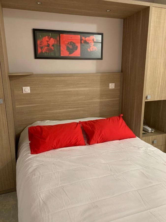 Hotel Restaurant Olympe Екс ан Прованс Екстериор снимка
