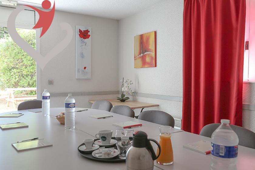 Hotel Restaurant Olympe Екс ан Прованс Екстериор снимка